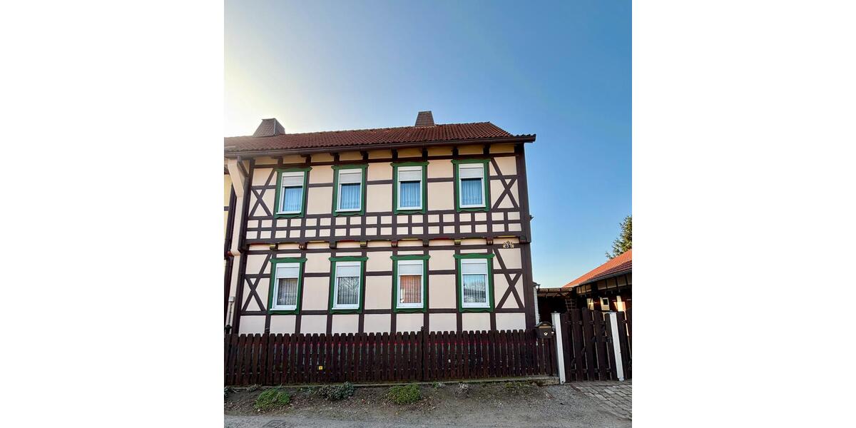 Doppelhaushälfte Ilsenburg (Harz) - 7 Zimmer, 128 m&sup2;, 165.000&euro; | Angebot:25406545