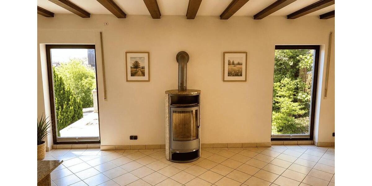 Bungalow Gladenbach - 8 Zimmer, 240 m&sup2;, 500.000&euro; | Angebot:27084231