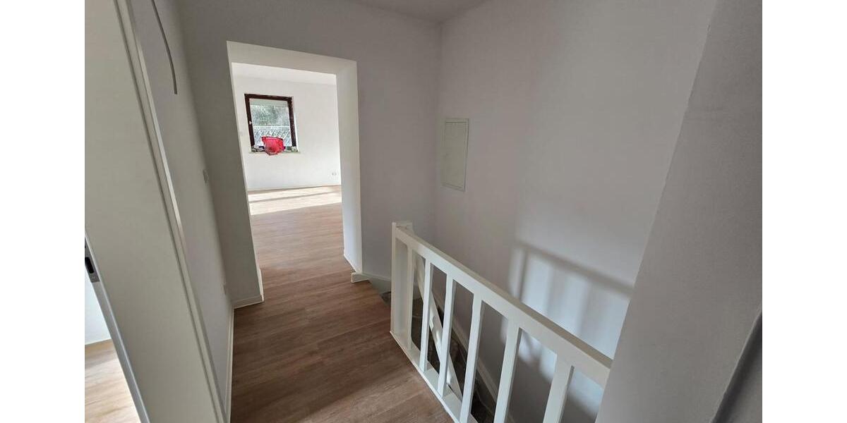 Etagenwohnung Nonnweiler - 2 Zimmer, 70 m&sup2;, 530&euro; | Angebot:25948561