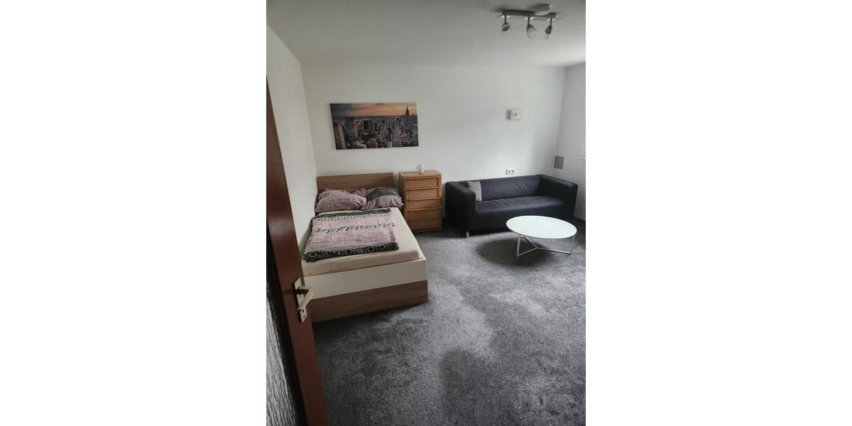 1,5 Zi. Wohnung möbliert für Wochenendheimfahrer 1.5 zimmer