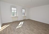 4 Zimmer Wohnung 103qm mit Garten und Kellerabteil