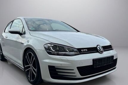 VW Golf 129.000 km 14.900 &euro; Ingolstadt 85055