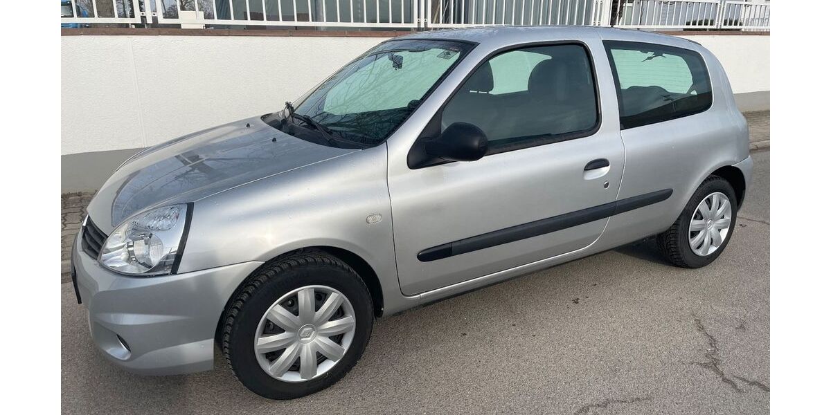 Renault Clio 17.000 km 5.850 &euro; Herxheim 76863