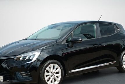 Renault Clio 24.400 km 13.750 &euro; Garbsen 30827