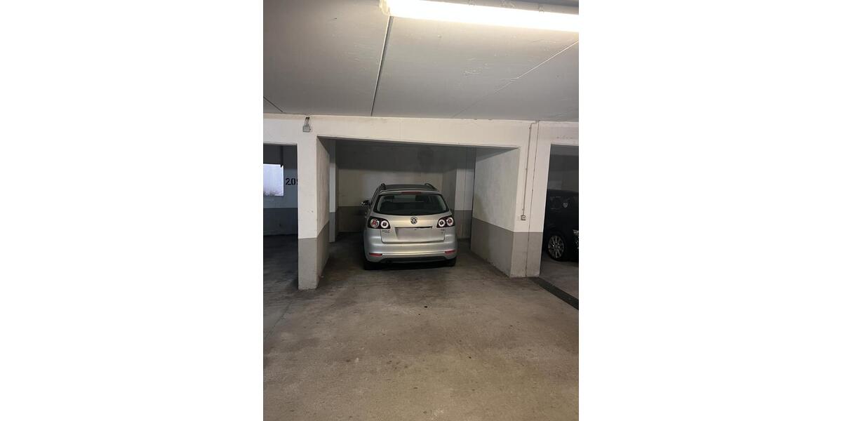 Dachgeschoßwohnung Plochingen - 2 Zimmer, 42 m&sup2;, 560&euro; | Angebot:26395501