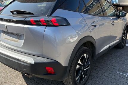 Peugeot 2008 127.434 km 13.685 &euro; Frankfurt am Main 60389