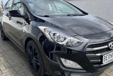 Hyundai i30 110.088 km 8.990 &euro; Dresden 01156