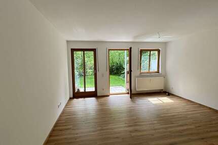 Wohnung Vaterstetten Baldham - 2.5 Zimmer, 66 m&sup2;, 1.245&euro; | Angebot:26671289