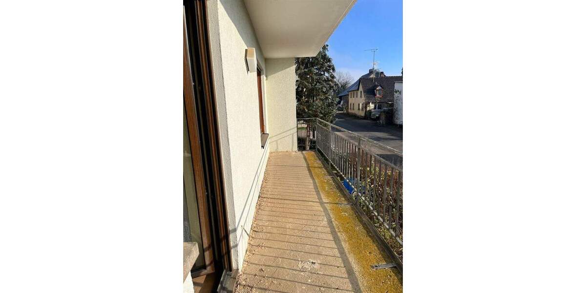 Mehrfamilienhaus, Wohnhaus Ippesheim Herrnberchtheim - 8 Zimmer, 189 m&sup2;, 285.000&euro; | Angebot:25772226