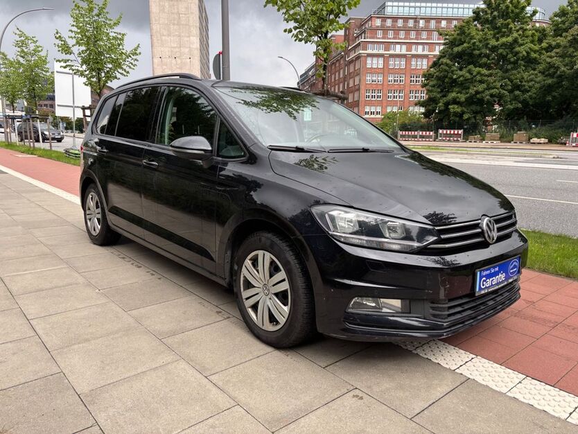 VW Touran 195.000 km 9.200 € Hamburg 20097