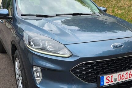 Ford Kuga 98.500 km 15.400 &euro; Siegen 57074