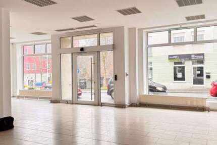 Einzelhandel in Zwickau 700 € 125 m²