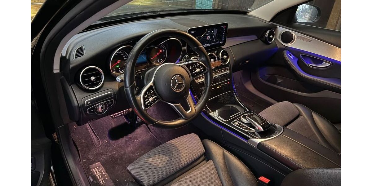 Mercedes-Benz C 220 155.000 km 17.500 &euro; Anklam 17389