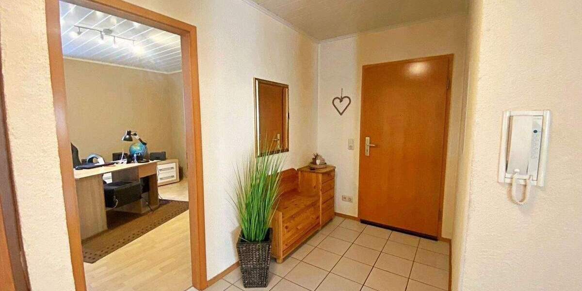 Etagenwohnung Sommerkahl - 4 Zimmer, 320.000&euro; | Angebot:26401962
