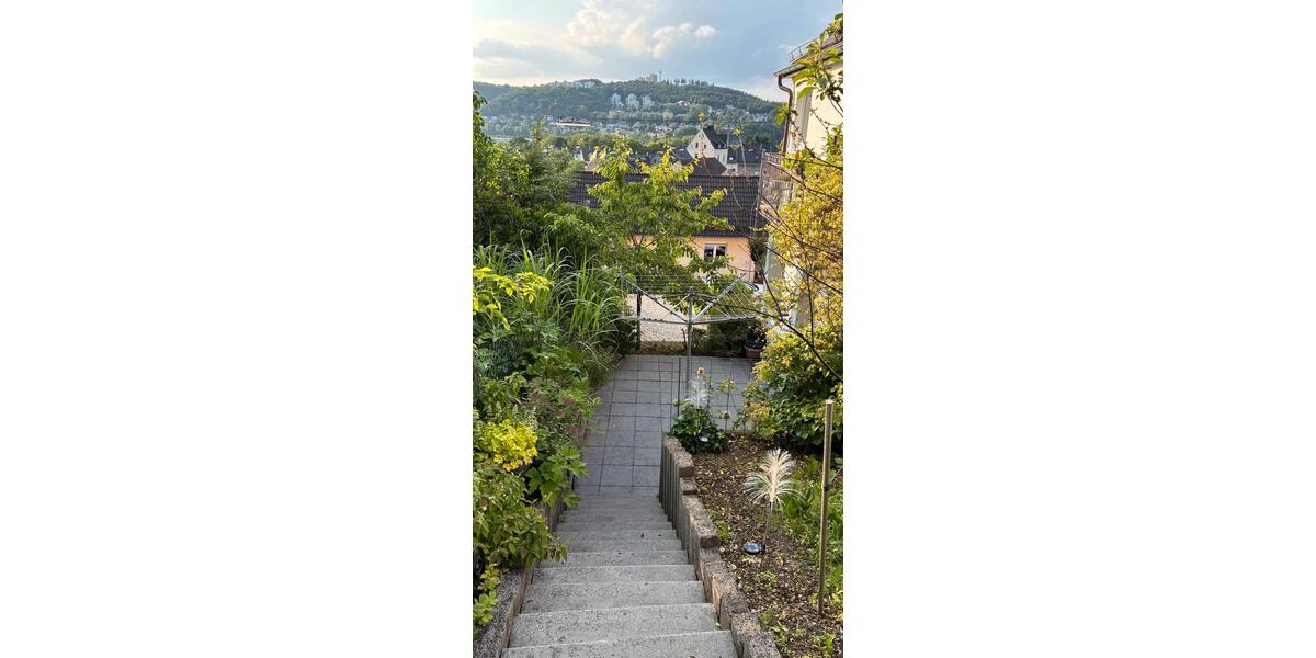 Einfamilienhaus Siegen Kaan-Marienborn - 7 Zimmer, 235 m&sup2;, 350.000&euro; | Angebot:26851474