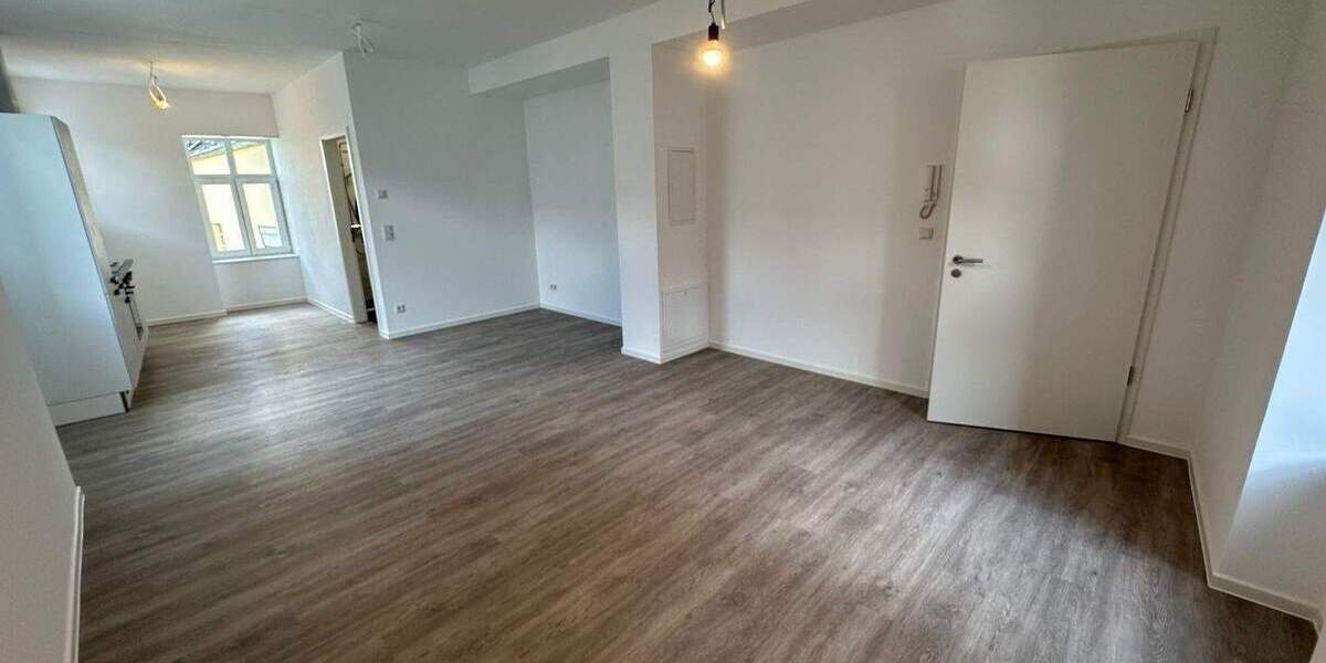 2-Zimmer-Wohnung mit Aufzug in Trier-Ehrang – frei ab 01.01.2026 Fußbodenheizung ohne Balkon zimmer