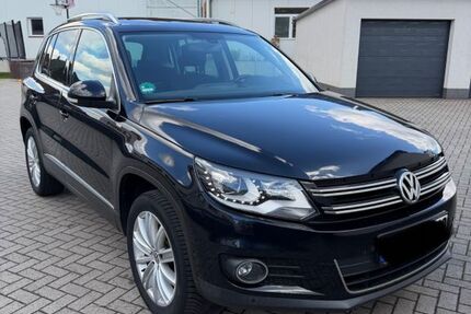 VW Tiguan 176.296 km 9.999 &euro; Salzgitter 38229