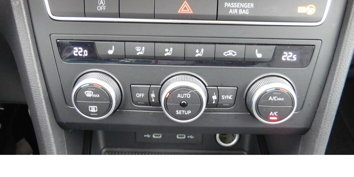 Seat Ateca 1.5 Style TSI BMT Navi Klima Alu 29.800 km 22.990 € Vordorf 38533