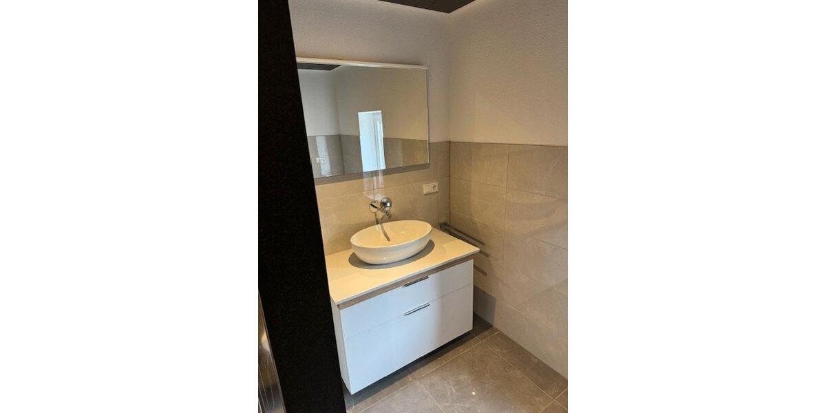 Einfamilienhaus Betzdorf - 3 Zimmer, 80 m&sup2;, 800&euro; | Angebot:26053264