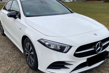 Mercedes-Benz A 180 93.000 km 22.900 &euro; Weil 86947