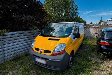 Renault Trafic 124.000 km 2.200 &euro; Bunde 26831