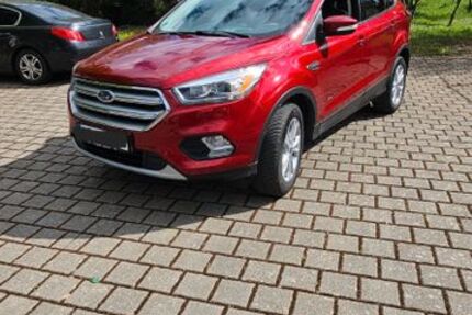 Ford Kuga 189.000 km 11.200 &euro; Bechtolsheim 55234