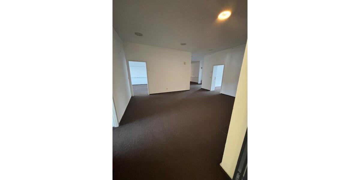 Bürogebäude über 4 Etagen in Leverkusen (Einzeletage ab 330m²) zimmer