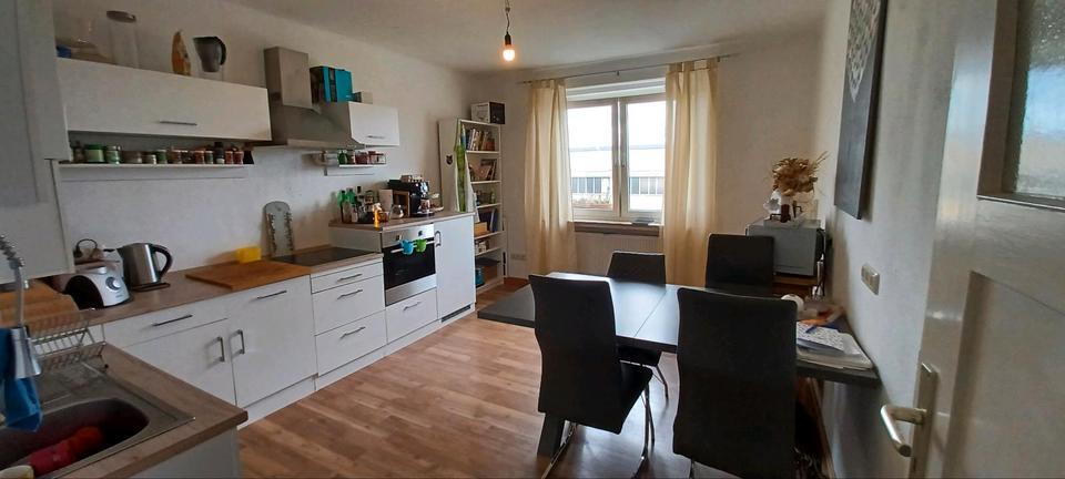Etagenwohnung Hof Altstadt - 1 Zimmer, 51 m&sup2;, 380&euro; | Angebot:26413752