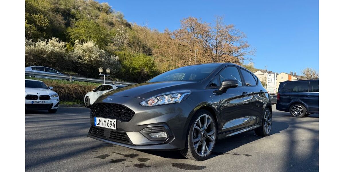 Ford Fiesta 52.000 km 13.000 &euro; Brechen 65611