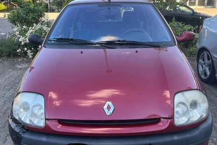 Renault Clio 117.000 km 1.000 &euro; Leinfelden-Echterdingen 70771