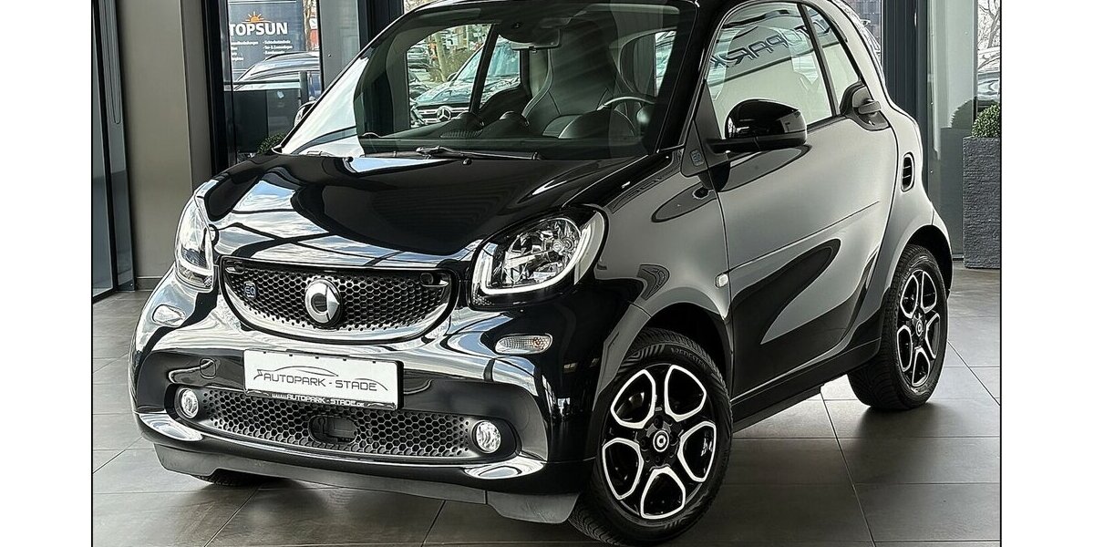Smart ForTwo EQ prime LED Tempomat Pano Aut. Assist 58.000 km 9.490 &euro; Stade 21682