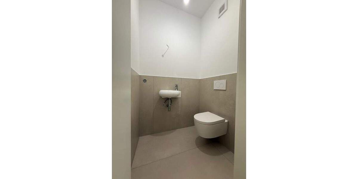 Traumhafte Haushälfte an der Elbe von Privat* Neubau* 4 zimmer