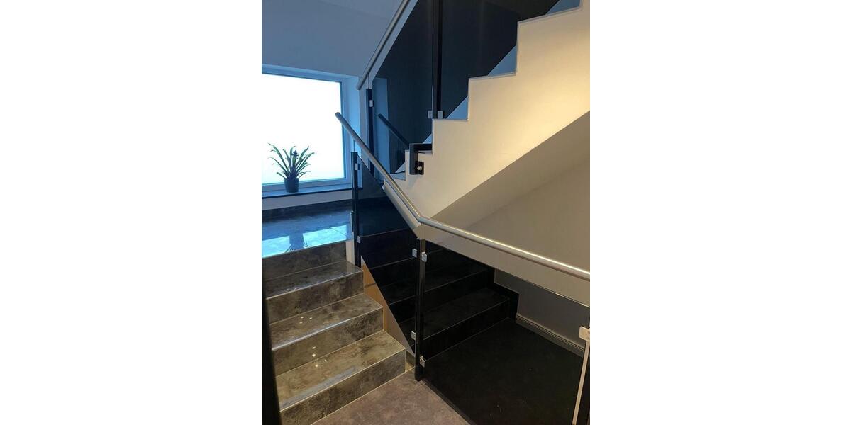 Einfamilienhaus Eutin - 5 Zimmer, 260 m&sup2;, 450.000&euro; | Angebot:26083382