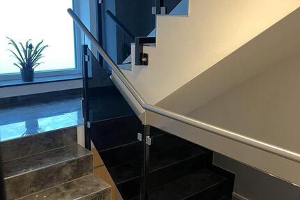 Haus Eutin - 5 Zimmer, 260 m&sup2;, 450.000&euro; | Angebot:26083382