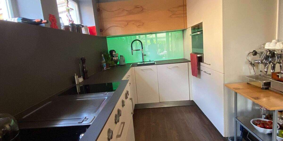 Freistehendes Einfamilienhaus mit Sauna, Wellnessgarten und hochwertiger Ausstattung 5 zimmer