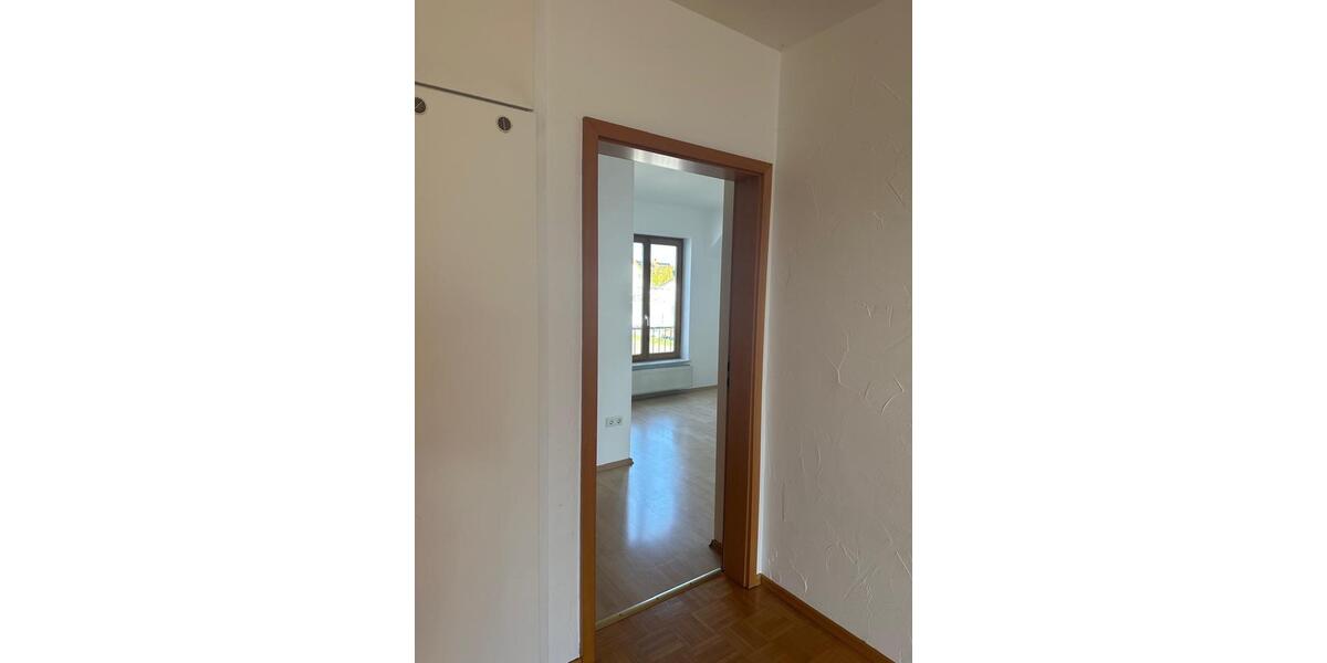 Maisonettenwohnung Linden - 3.5 Zimmer, 109 m&sup2;, 319.000&euro; | Angebot:26590137