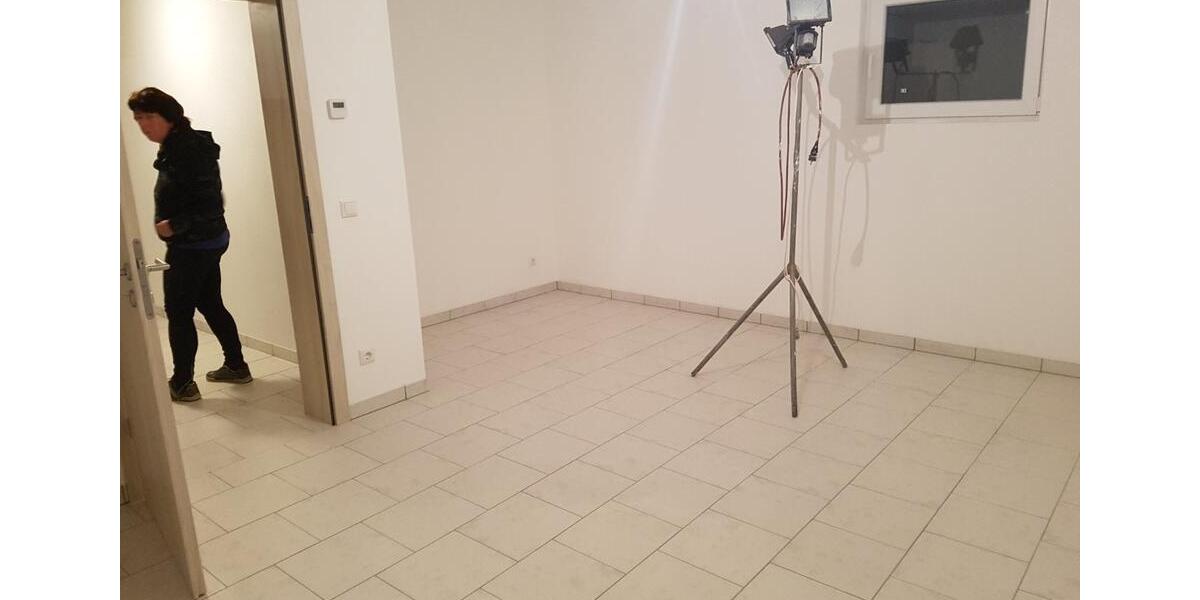 Dreifamilienhaus: Rechtes Haus mit je 125m² Wohnfläche und Garten 6 zimmer