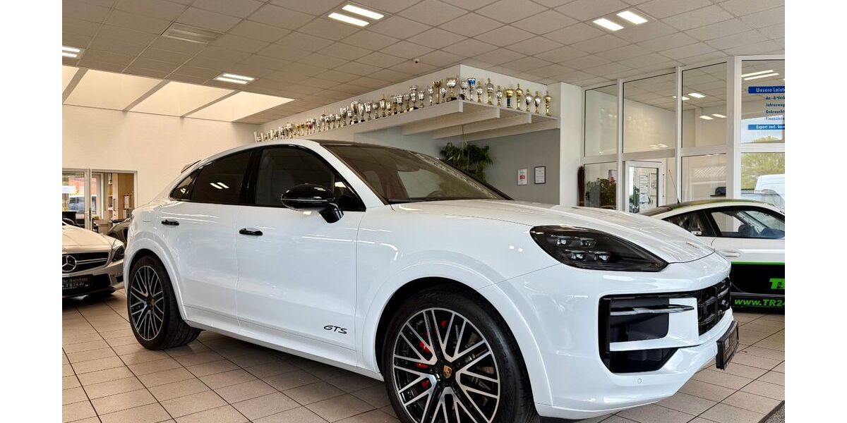 Porsche Cayenne 33.419 km 126.850 &euro; Stuhr-Bremen 28816