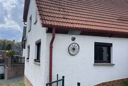 Haus Großschirma - 3.5 Zimmer, 85 m&sup2;, 445&euro; | Angebot:26929134