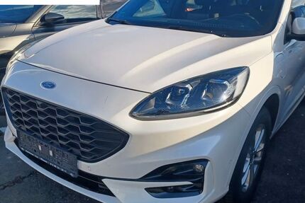 Ford Kuga 30.000 km 26.990 &euro; Wiesau 95676