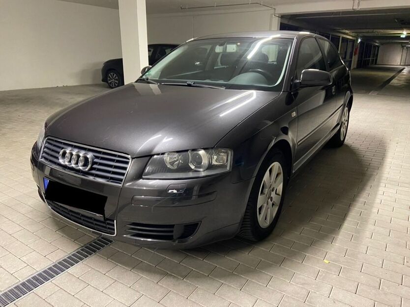 Audi A3 255.200 km 1.800 € München 81375