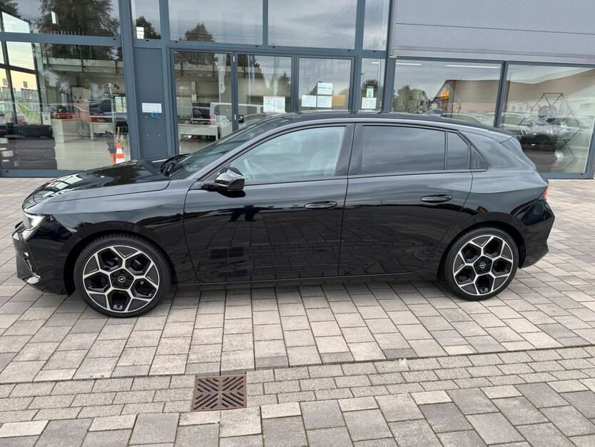 Opel Astra 32.411 km 25.870 € Nidda 63667