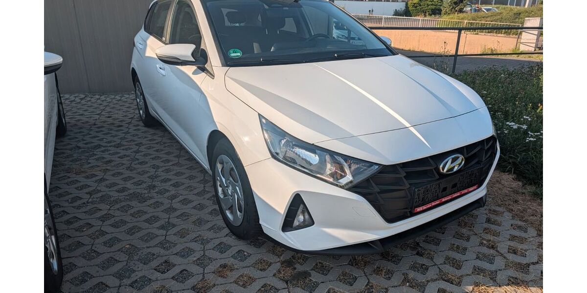 Hyundai i20 58.799 km 11.499 &euro; Roßwein 04741