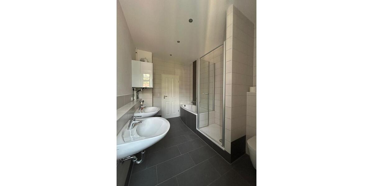 Etagenwohnung Heidenau - 2.5 Zimmer, 72 m&sup2;, 595&euro; | Angebot:25415863