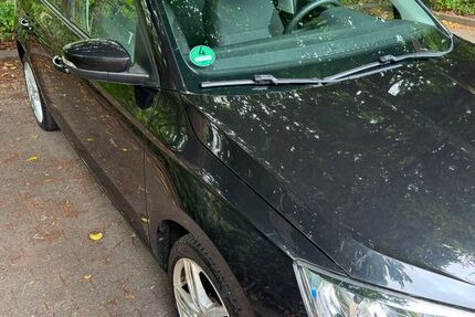 Skoda Fabia 82.000 km 6.500 &euro; Hamburg 22145
