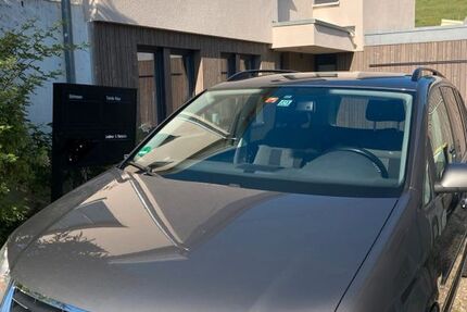 VW Touran 214.000 km 5.500 € Kirchzarten 79199