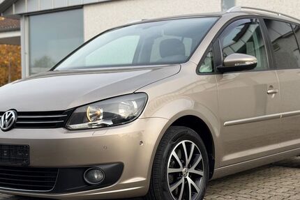 VW Touran 123.000 km 10.900 € Mannheim 68307