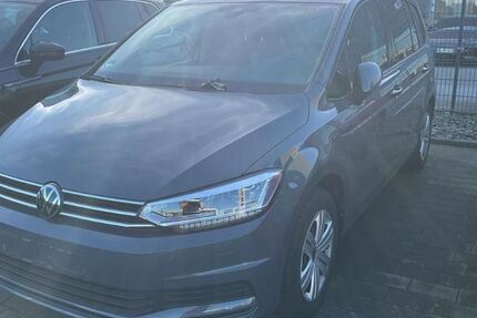 VW Touran 15.417 km 34.650 &euro; Hilden 40721