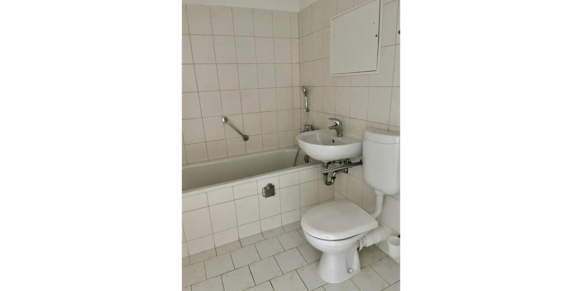 Etagenwohnung Oelsnitz (Vogtland) - 1 Zimmer, 41 m&sup2;, 225&euro; | Angebot:26069208