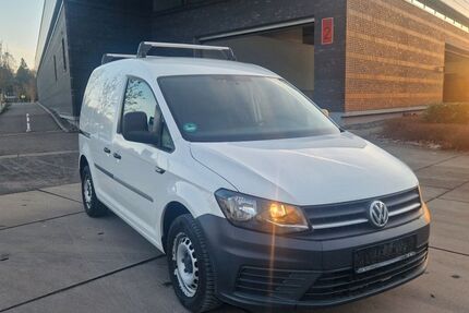 VW Caddy 213.946 km 6.499 &euro; Göttingen 37077